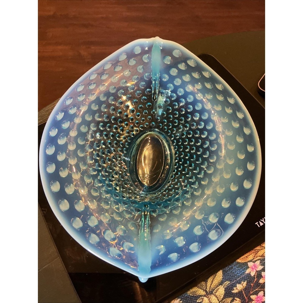 Vintage 9" Fenton Blue Opalescent Hobnail "Jack In The Pulpit"  Bowl
